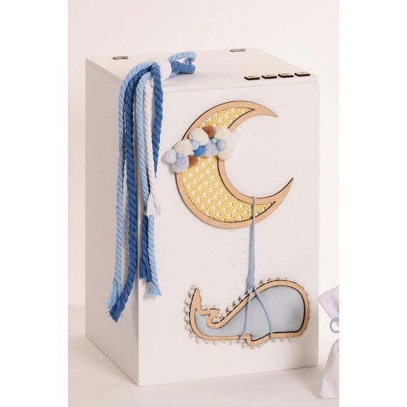 Il SorrisoΣετ Βάπτισης Φάλαινα και Φεγγάρι - Για Αγόρι στο Oneirokosmos