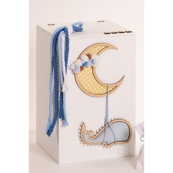 Il SorrisoΣετ Βάπτισης Φάλαινα και Φεγγάρι - Για Αγόρι στο Oneirokosmos